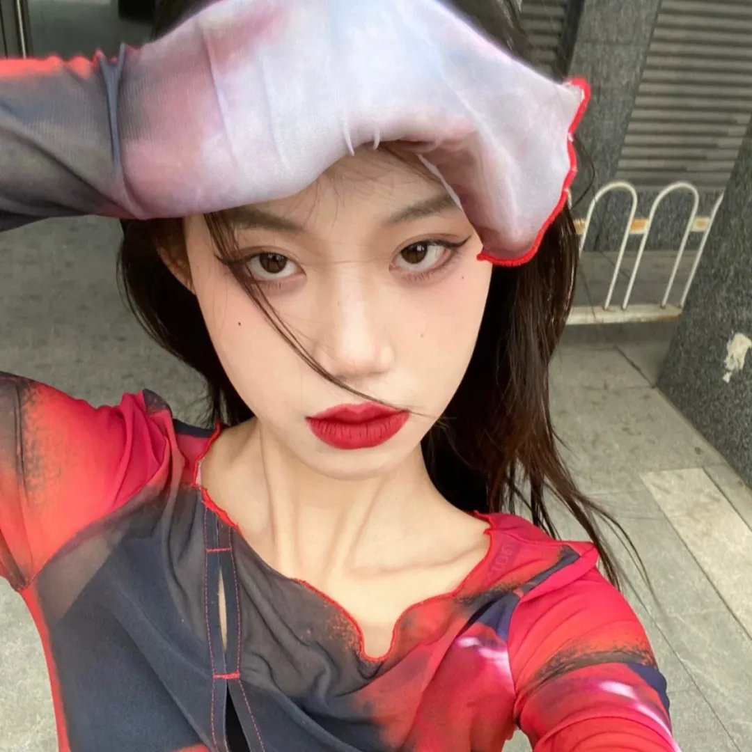 源·彩虹 海报